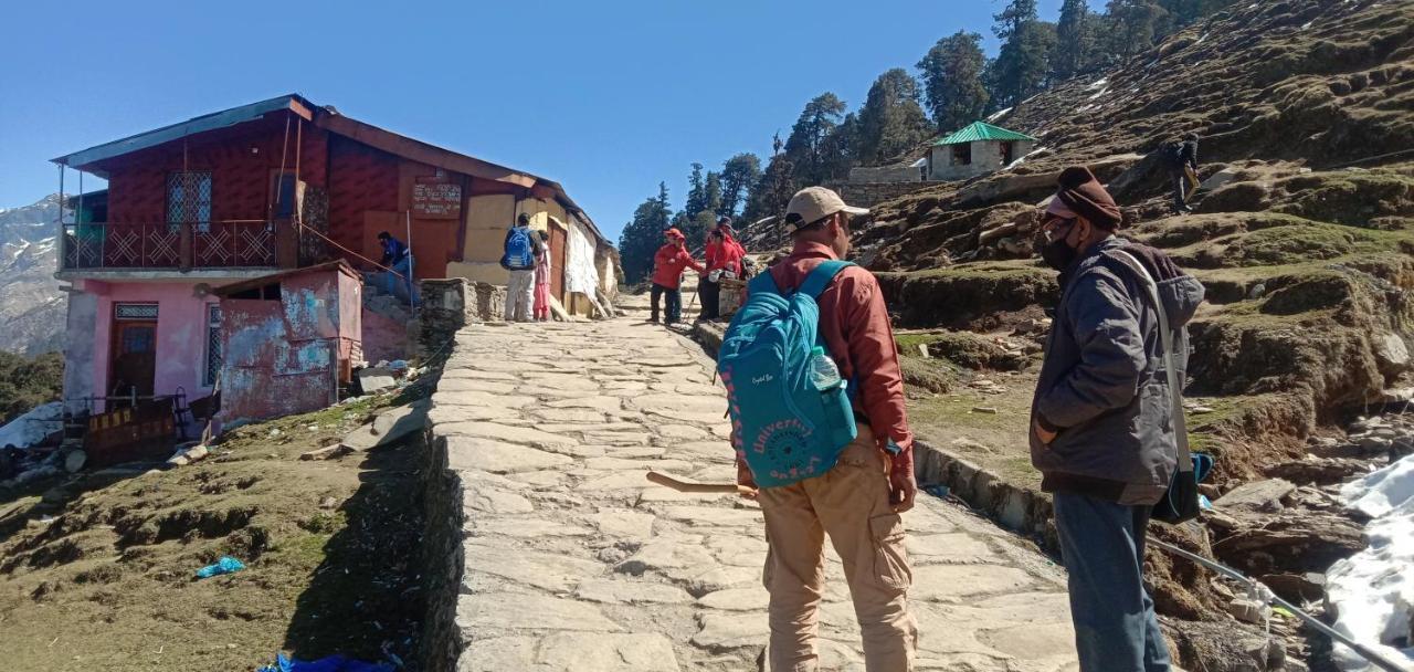 Chandarshila Hike Homestay Ukhimath 외부 사진
